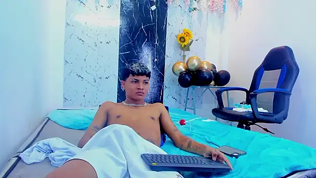 iaan_commerford (Ask my age) - NAKED ALL BOYS🍆💦