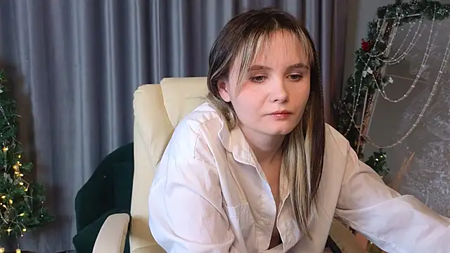 ciririanonn (F young) - tease your leahter ass