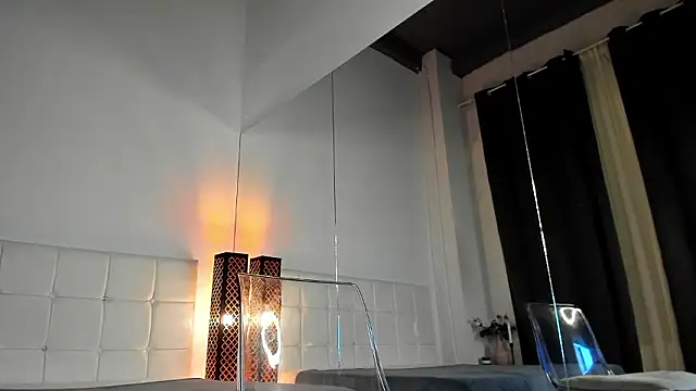 amirarees - AmiraRees's free webcam - UK Sex Cams