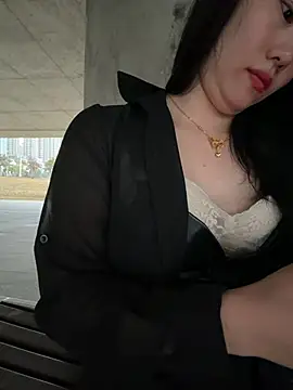 美女ella-ys在线直播