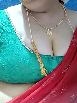 tamilthanushri webcam