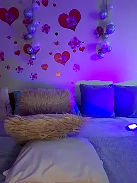 bellabellahot - BellaBellaHot's free webcam - UK Sex Cams