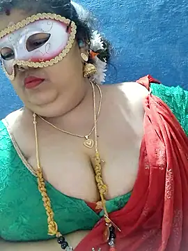 Webcam Model (tamilthanushri)  is live.Free join now!