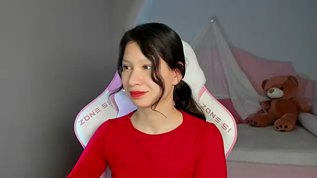 saradenars - SaraDenars's free webcam - UK Sex Cams