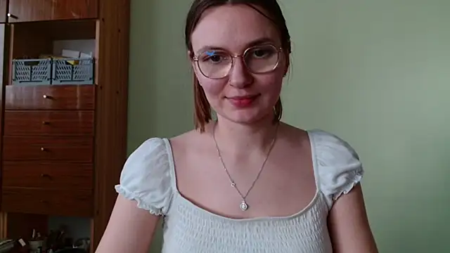 looveellyx - LooveELLYx's free webcam