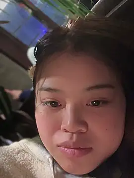 美女Toffee-00在线直播