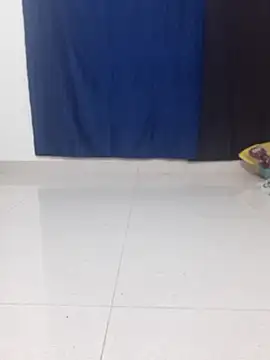 Webcam Model (Your_Ayesha56) is live