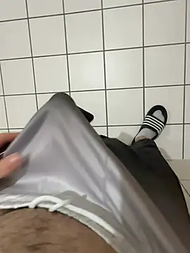 19yobigdick (M twink) - Cum noww