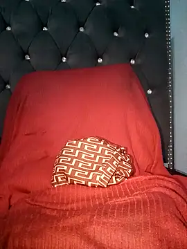 pussyqueene (Ask my age) - Wanna gift me?😜 get me new toys 😉