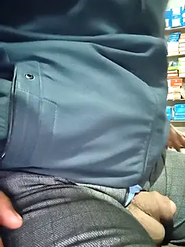 srmotrs (Ask my age) - Precum test