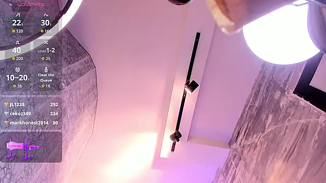 saracaball_ (T young) - cum show