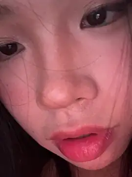 xiya-11 (F teen) - 全裸3分钟