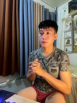 xshyboyx - Xshyboyx's free webcam - UK Sex Cams