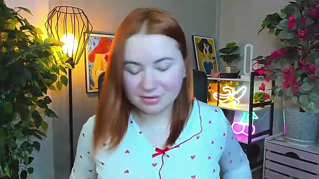 laylaxstar - LAYLAxSTAR's free webcam - UK Sex Cams