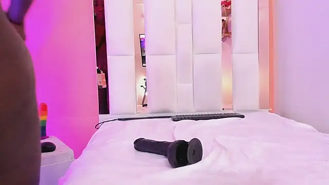 natasha_sexy69 (F young) - A delicious squirt straight to your face