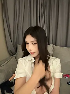 美女linjianvhai在线直播