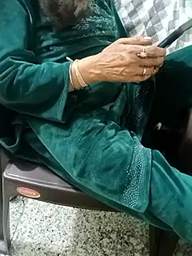 Webcam Model (Shanu_Shah)  is live.Free join now!