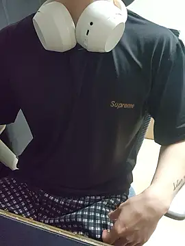 K_istp Live Webcam on Stripchat