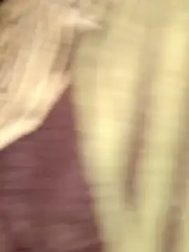 Webcam Model (PrettyGirlMercedes) is live