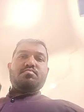 vj17 (M young) - Cum Show in public