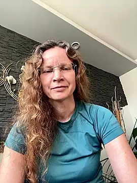 annikarose - AnnikaRose's free webcam - UK Sex Cams