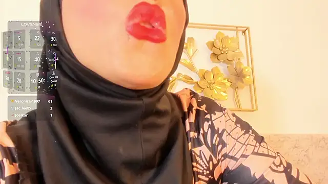 hanajameela (Ask my age) - twerking  and spank ass