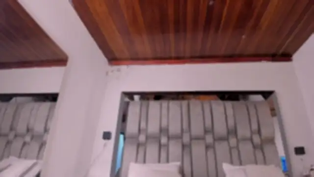 nikkysmiith (F young) - CUM