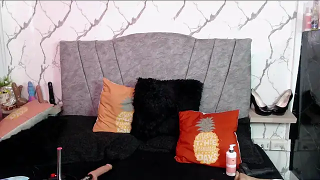 violetta-hot (F milf) - take mis boobs