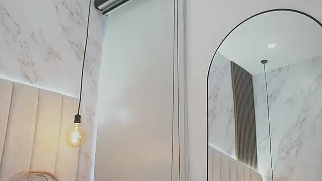 annyy_rosse (F young) - Blowjob and cum on my face, ruins makeup