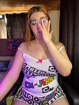 Webcam Model (CoraVibes)  is live.Free join now!