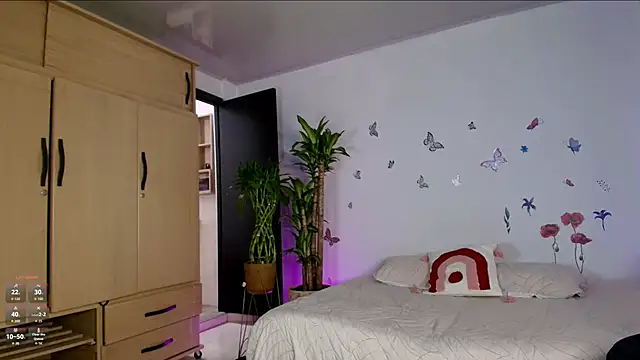 victoriablack_@xh (F young) - SHOW MY ARMPITS HAIRY