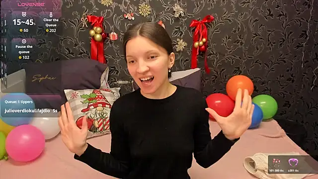 melanigrand (F young) - Wet masturbation with fingers and toy