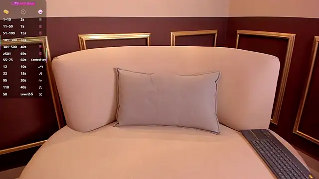 lexiethompson_ (F young) - Makes your dick so wet with my mouth 💦