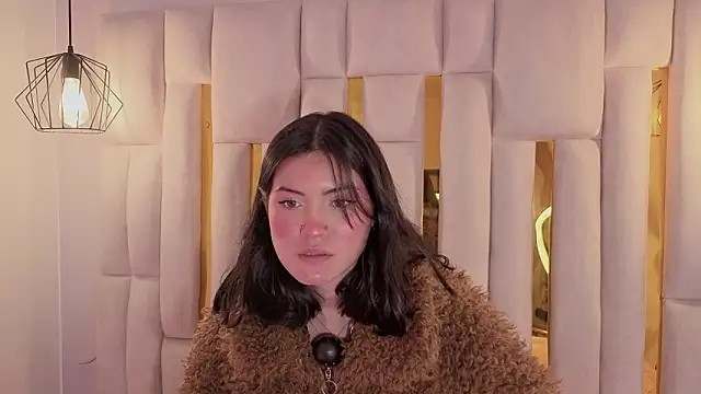 brandy_collinss (F teen) - topless and squeezing nipples