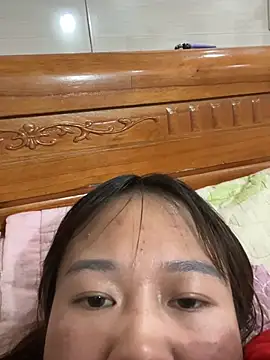 liness101 (F teen) - Yêu tôi đi tôi cho xem ngực 😘😘