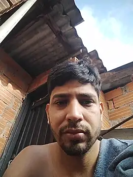 ashtoncooperr webcam