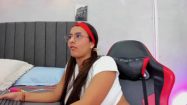 kendra_london webcam