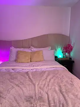 Webcam Model (Vicky_Saidi)  is live.Free join now!