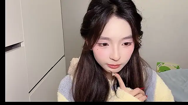 美女1X-NanNan在线直播