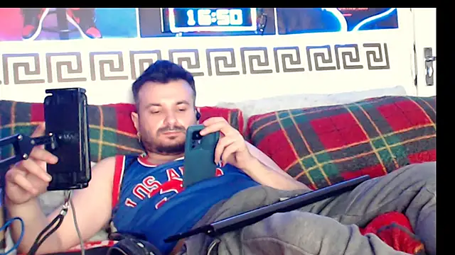 florintanus69 (Ask my age) - do you want see my white cum?