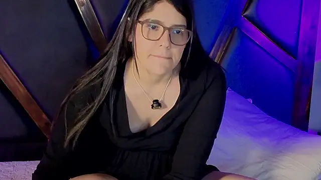 donnasoto - Donnasoto's free webcam - UK Sex Cams