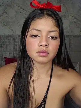 ashleythompson2025 (F teen) - Control Lush (10 Min)