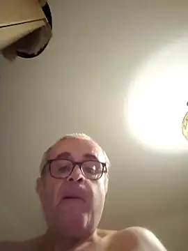 bretoncool (M mature) - je sors ma bite