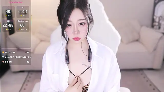 美女zaozao_在线直播