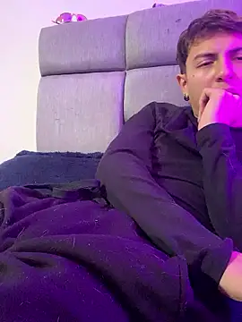 naytonfreeman - NaytonFreeman's free webcam - UK Sex Cams