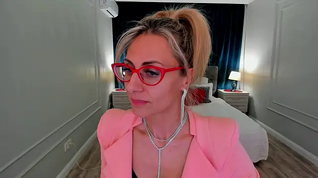 museofstage - MuseOfStage's free webcam - UK Sex Cams