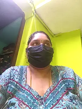 villageanuty (F milf) - Ticket Show