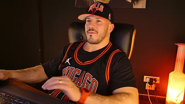 angeloeric - AngeloEric's free webcam - UK Sex Cams