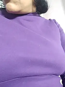 Webcam Model (Molly_newman6)  is live.Free join now!