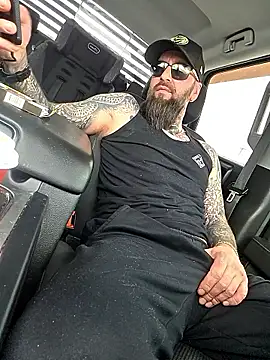 beardedtattood (G milf) - Good morning daddy 😈